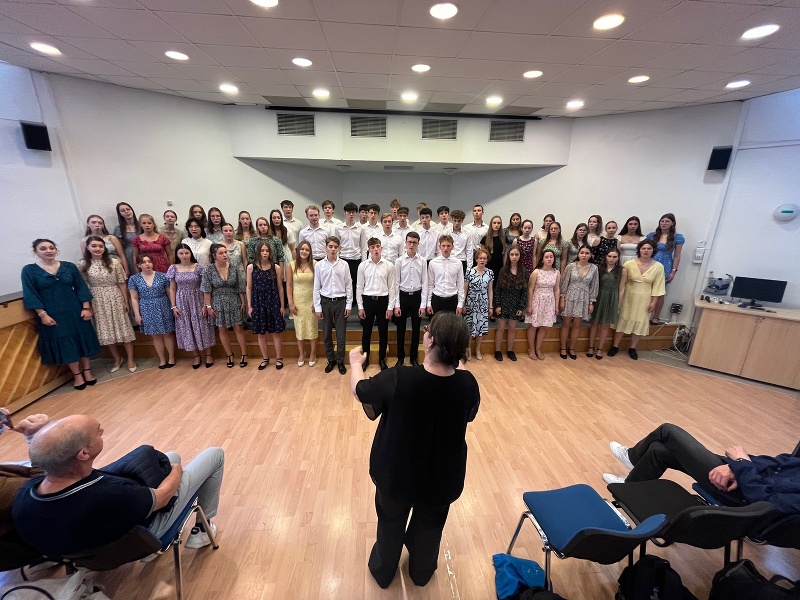 koncert stuttgartského sboru (aula GML)