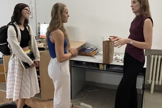 Absolventka Olga Melnyk na návštěvě GML