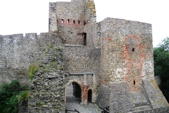 Dějepisně turistická výprava na hrad Helfštýn a do Zbrašovských aragonitových jeskyní